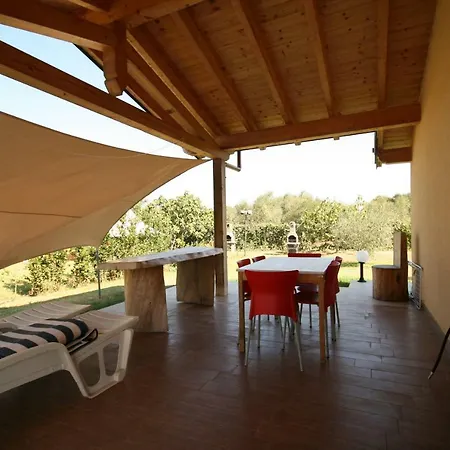 Due Casette Con Piscina Casa de Férias Castagneto Carducci