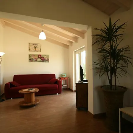 Due Casette Con Piscina Holiday home Castagneto Carducci