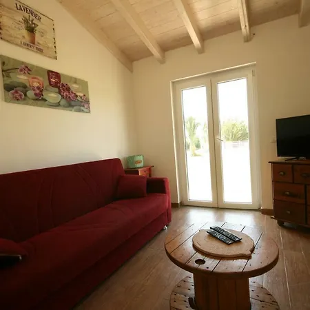 Casa de Férias Due Casette Con Piscina *